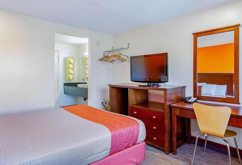 スタンダードルーム, Motel 6 Pendleton, Or  West