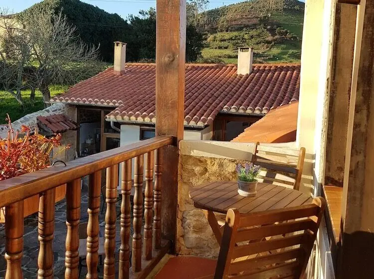 Standard Neljän Hengen Huone, Posada Condado De La Mota