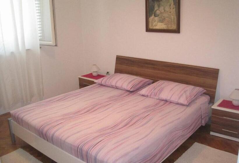 آپارتمان 1 خوابه, Ina Apartments