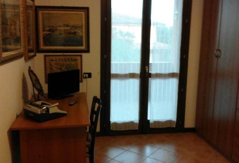 غرفة قياسية حمام مشترك, Al Calypso