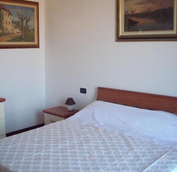 غرفة قياسية حمام مشترك, Al Calypso