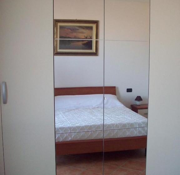 غرفة قياسية حمام مشترك, Al Calypso