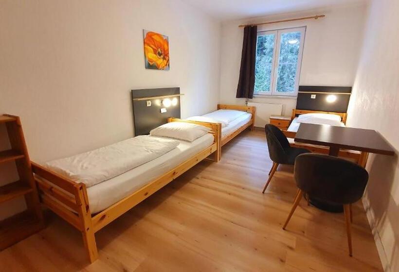 Семейный Номер, Gasthof Rose
