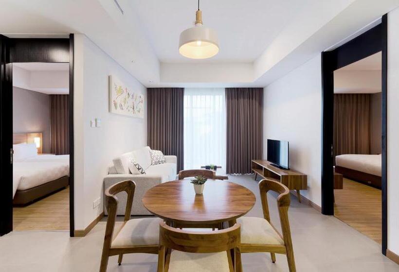 דירת פרמיום 2 חדרי שינה, Aviary Bintaro