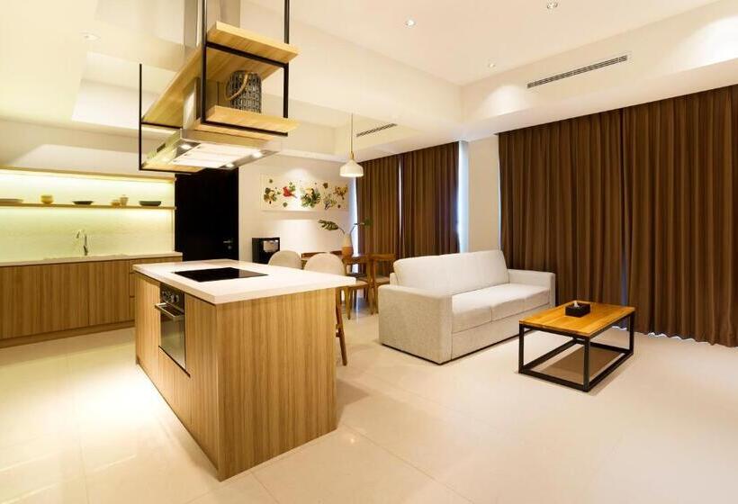 סוויטת דלוקס 2 חדרים, Aviary Bintaro