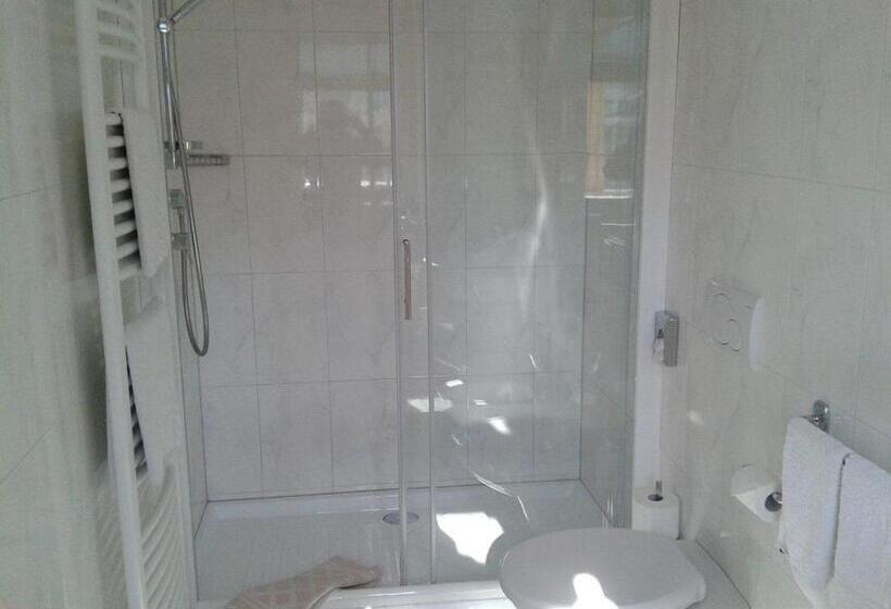 스탠다드 발코니 룸, Flora