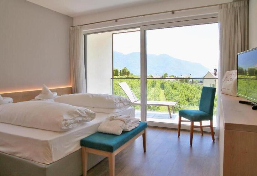 침실 1개 디럭스 아파트, Flora