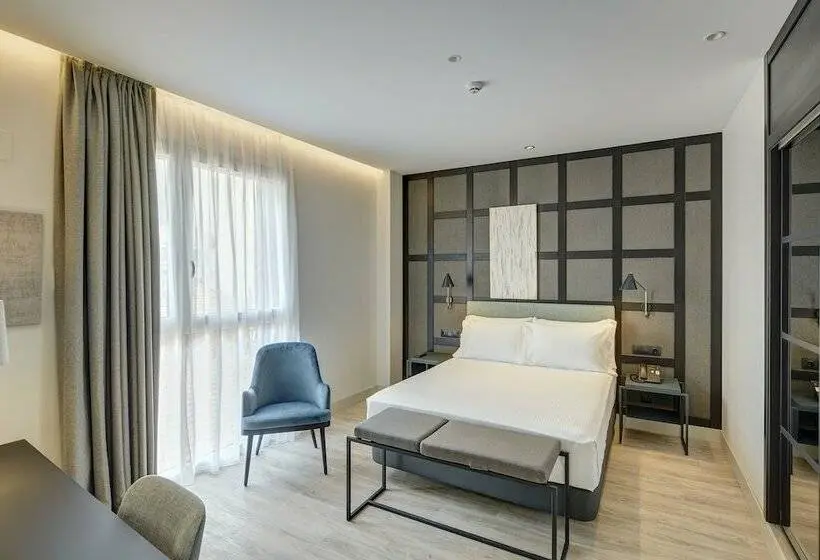 スーペリアールーム, Sercotel Ayala