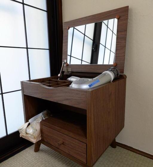 Quarto Triplo Economy, Guesthouse Iwase