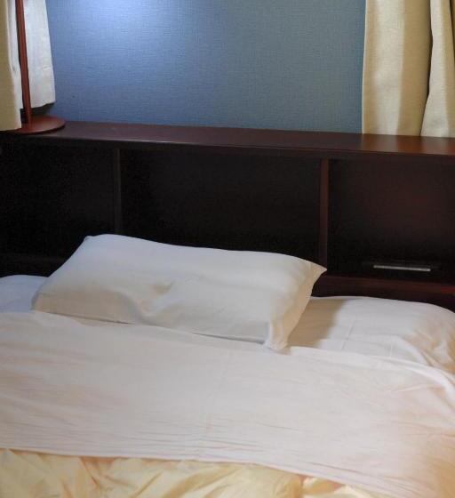 Cama em Quarto Compartilhado, Guesthouse Iwase