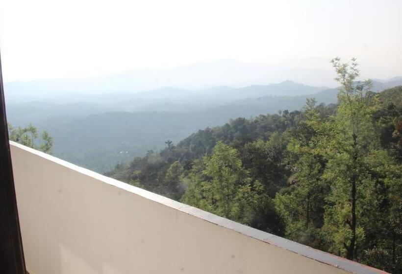 اتاق استاندارد با چشم‌انداز کوهستان, Kollanoor Guest House