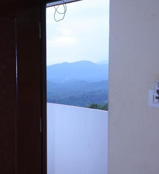 اتاق استاندارد با چشم‌انداز کوهستان, Kollanoor Guest House