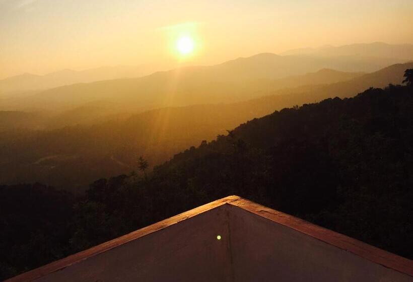 اتاق استاندارد با بالکن, Kollanoor Guest House