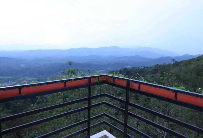 اتاق استاندارد با بالکن, Kollanoor Guest House