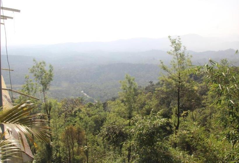 اتاق استاندارد با چشم‌انداز کوهستان, Kollanoor Guest House