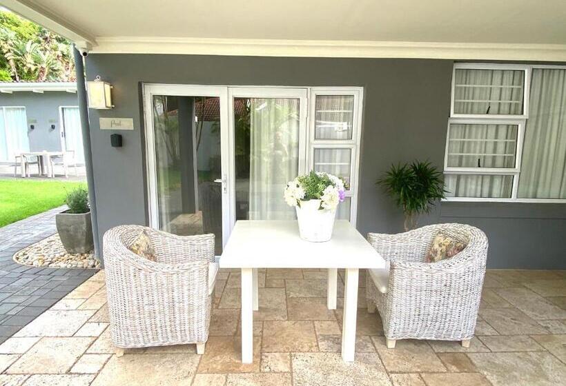 Номер Deluxe Вид на Бассейн, 182 Old Transkei Road