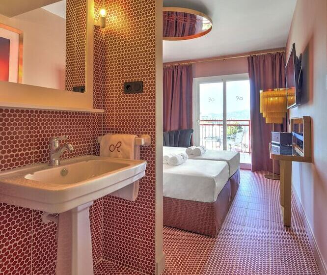 标准间, Romeos Ibiza Adults Only