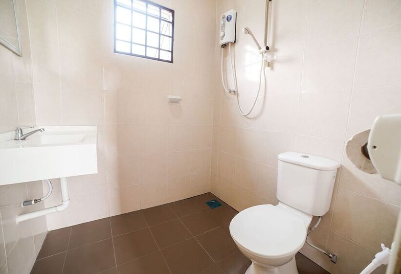 اتاق لوکس, Capital O 89374 Ohana Restaurant & Homestay