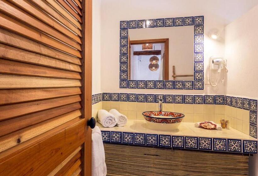 스탠다드 발코니 룸, Mawimbi