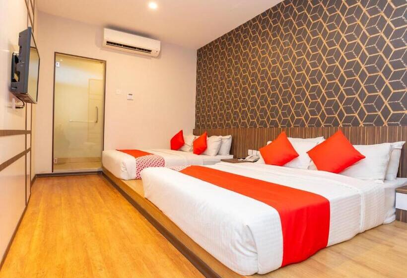 جناح عائلي, De Sweet Boutique