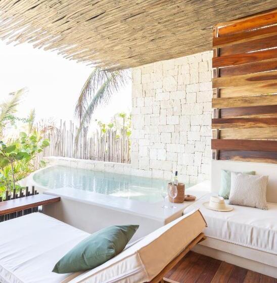 سوییت جونیور با چشمانداز دریا, Ma Xanab Tulum