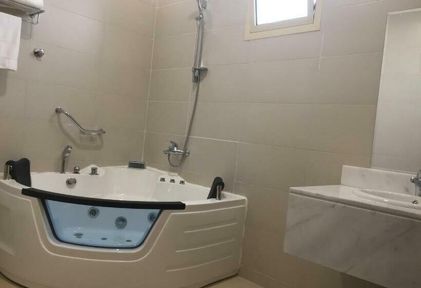 جناح ديلوكس, أريف للشقق المخدومة