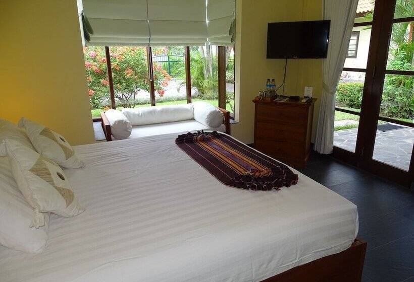 غرفة قياسية سرير مزدوج, Bale Solah Lombok Holiday Resort