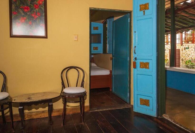 اتاق سوپریور خانوادگی, El Edén Country Hotel Y Club Residencial