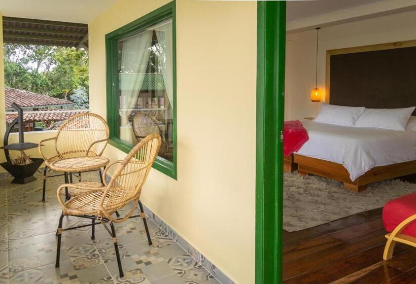 سوئیت با تخت بزرگ, El Edén Country Hotel Y Club Residencial