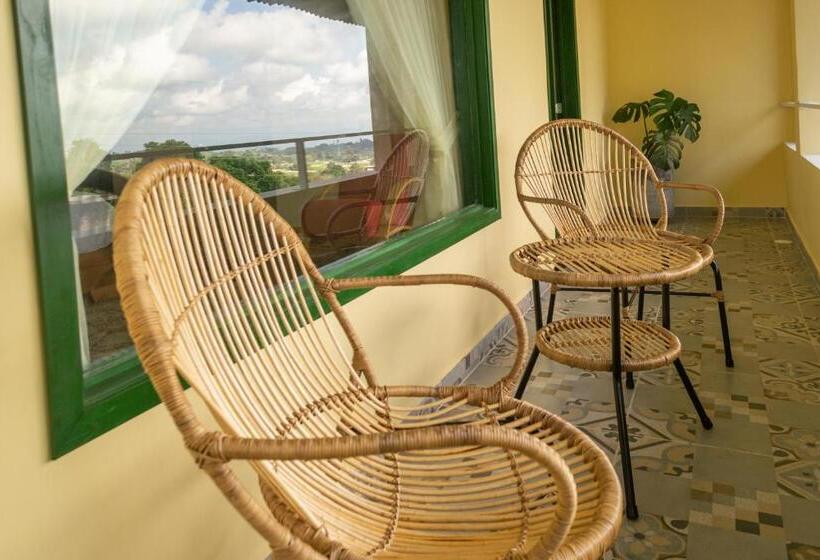 سوئیت با تخت بزرگ, El Edén Country Hotel Y Club Residencial