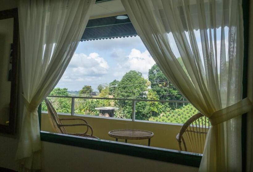 سوئیت با تخت بزرگ, El Edén Country Hotel Y Club Residencial