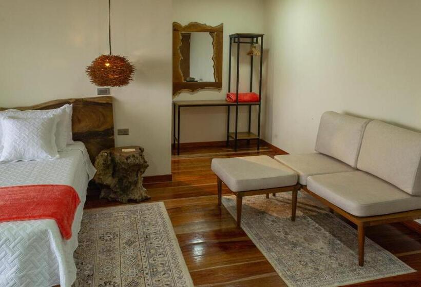 سوئیت با وان آب گرم, El Edén Country Hotel Y Club Residencial