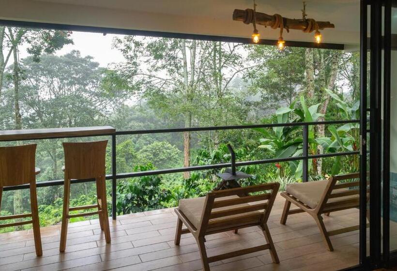 سوئیت با وان آب گرم, El Edén Country Hotel Y Club Residencial