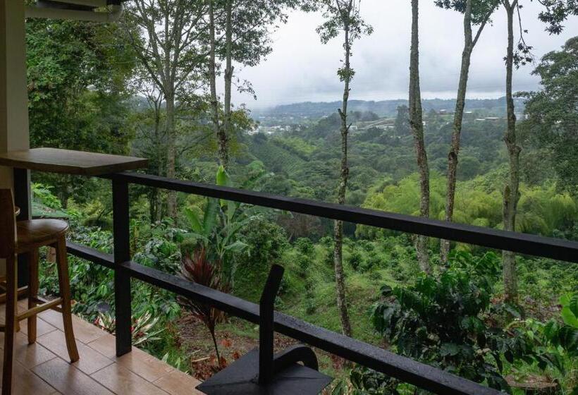 سوئیت با وان آب گرم, El Edén Country Hotel Y Club Residencial