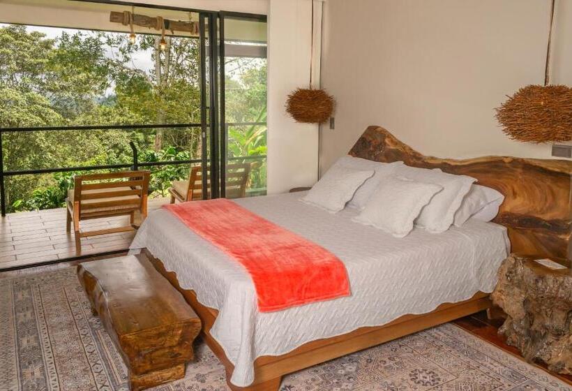 سوئیت با وان آب گرم, El Edén Country Hotel Y Club Residencial