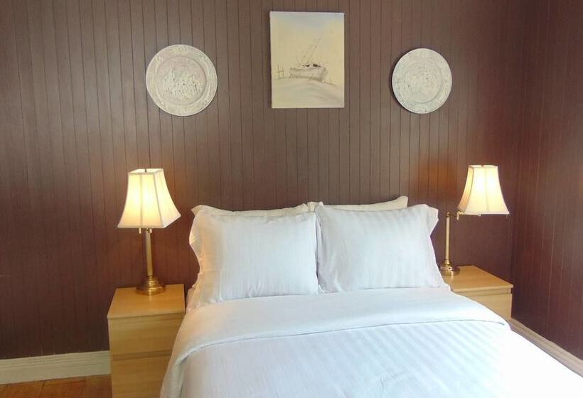 Королевский Номер, L'auberge De Quai
