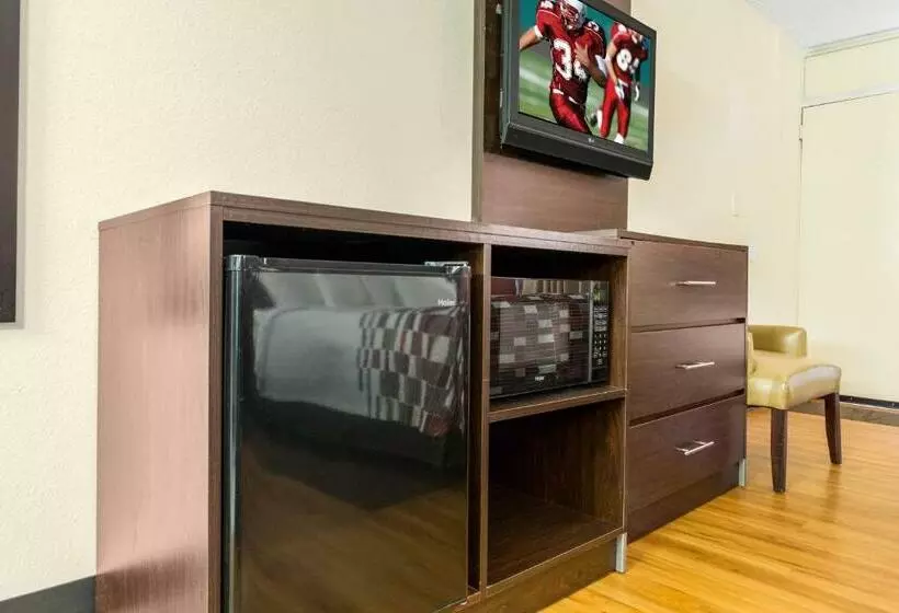 キングサイズベッドのスーペリアルーム, Red Roof Inn Cincinnati Airport–florence/ Erlanger