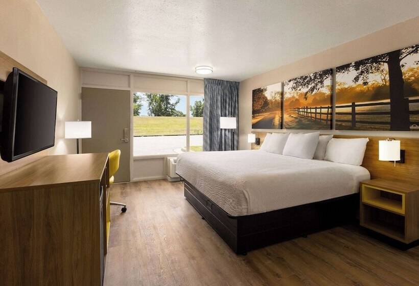 جناح, Days Inn By Wyndham Mccomb Ms