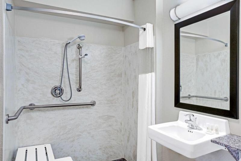 غرفة قياسية, Days Inn & Suites By Wyndham Page Lake Powell