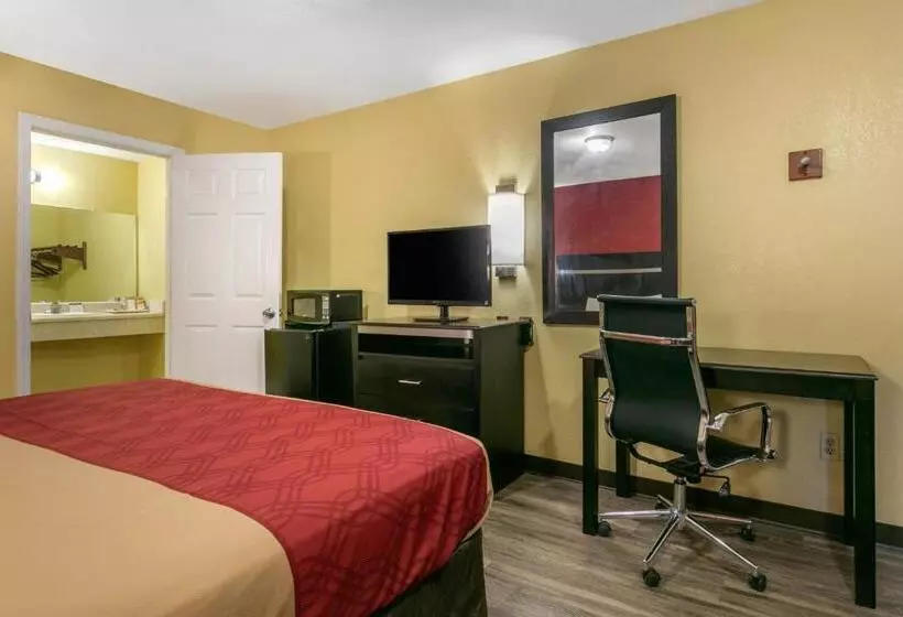 اتاق استاندارد با تخت بزرگ, Econo Lodge Jonesboro