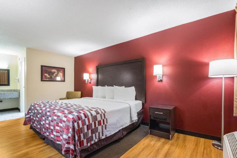 غرفة سوبيريور سرير كينج, Red Roof Inn Cincinnati Airport–florence/ Erlanger