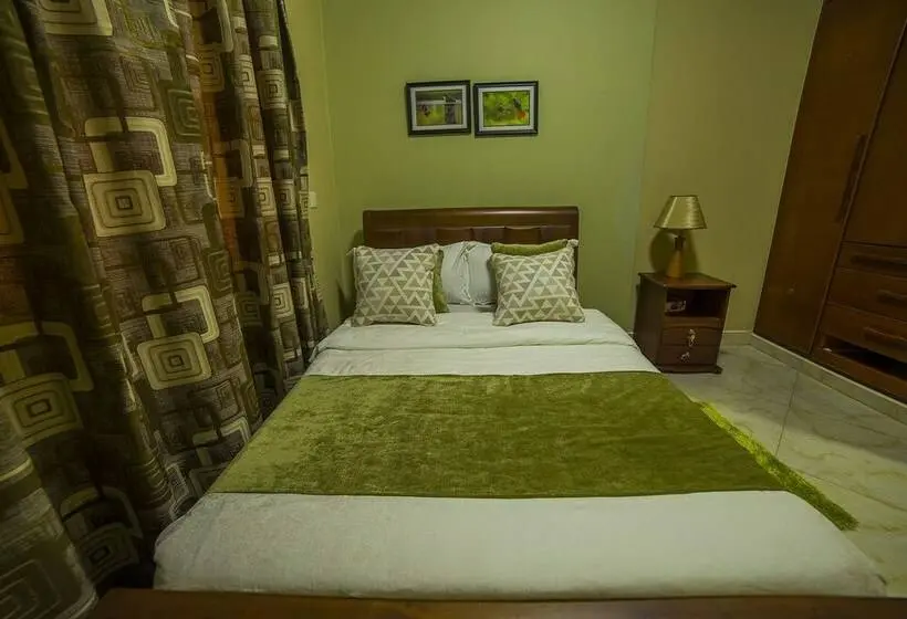 اتاق استاندارد یک نفره, Greens Guest Homes