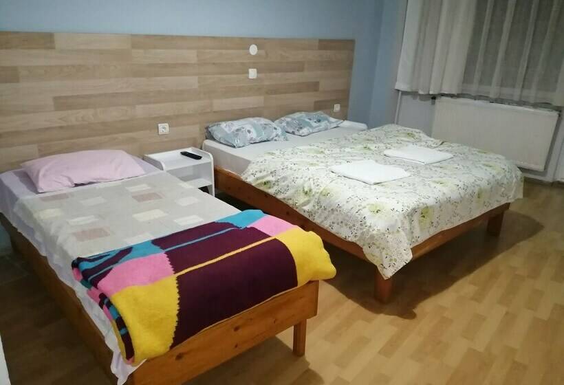 Номер Стандарт Вид на Горы, çiğdem Motel Pansiyon & Pub