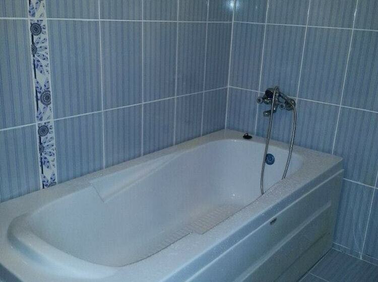 اتاق استاندارد با چشم‌انداز کوهستان, çiğdem Motel Pansiyon & Pub