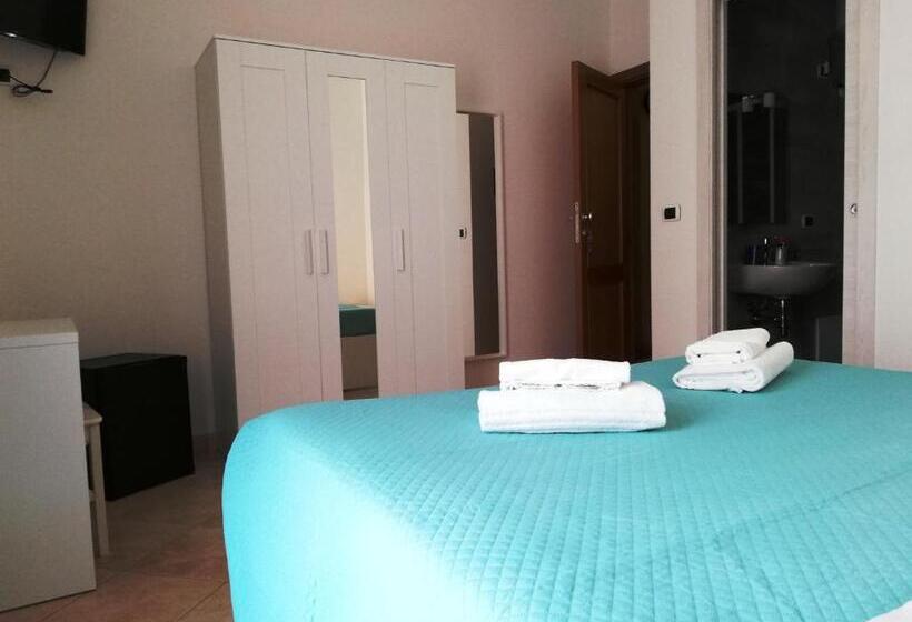 Standard Szoba Erkéllyel, Domo Alghero Centro