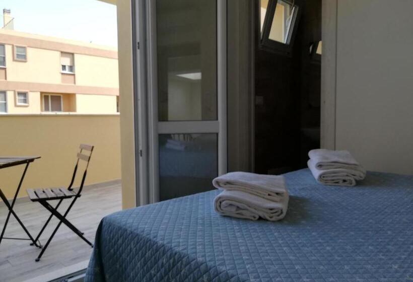 Standard Szoba Terasszal, Domo Alghero Centro