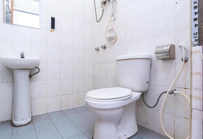 סוויטת סופריור, Golden Horse