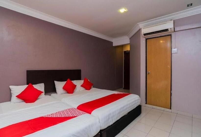 סוויטת סופריור, Golden Horse