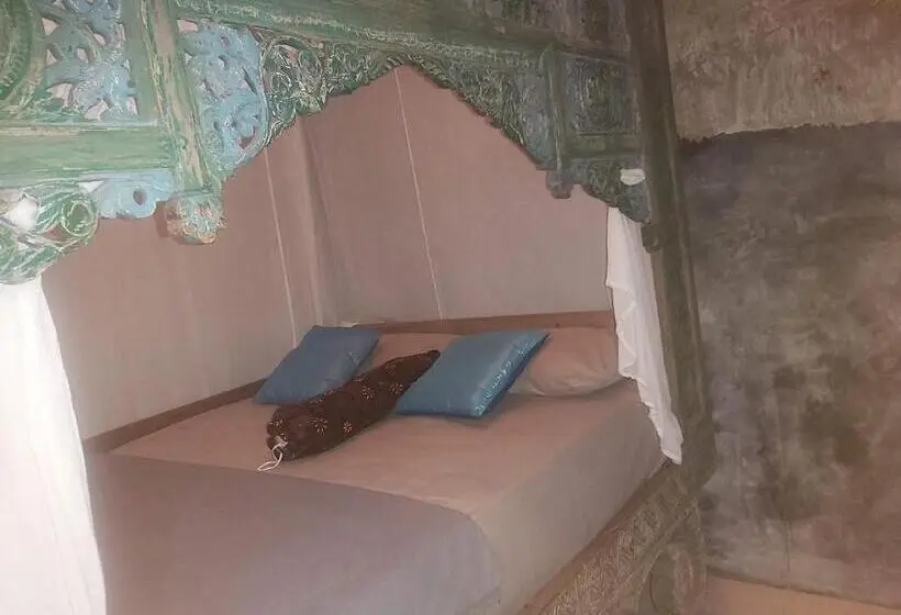 اتاق اکونومی, Twospaces Living At Bunga Desa, Jimbaran