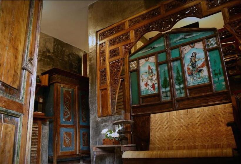 Ekonomik Oda, Twospaces Living At Bunga Desa, Jimbaran